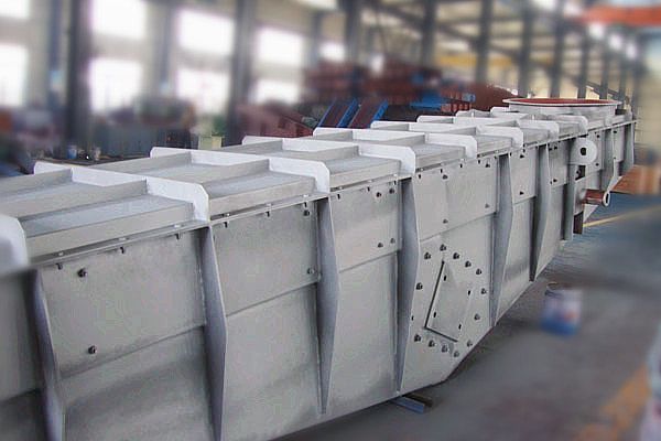 Motor vibrating conveyor