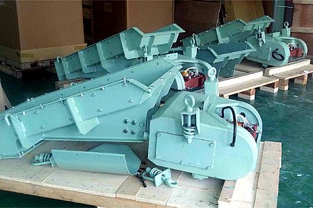Electromagnetic vibrating feeder is a relatively complete system of machinery