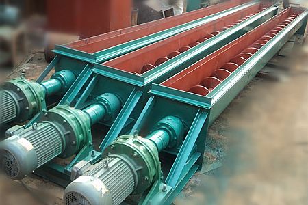 Application of screw conveyor